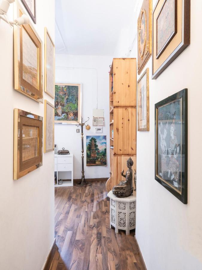 Central Apartment In Trastevere Rome Bagian luar foto
