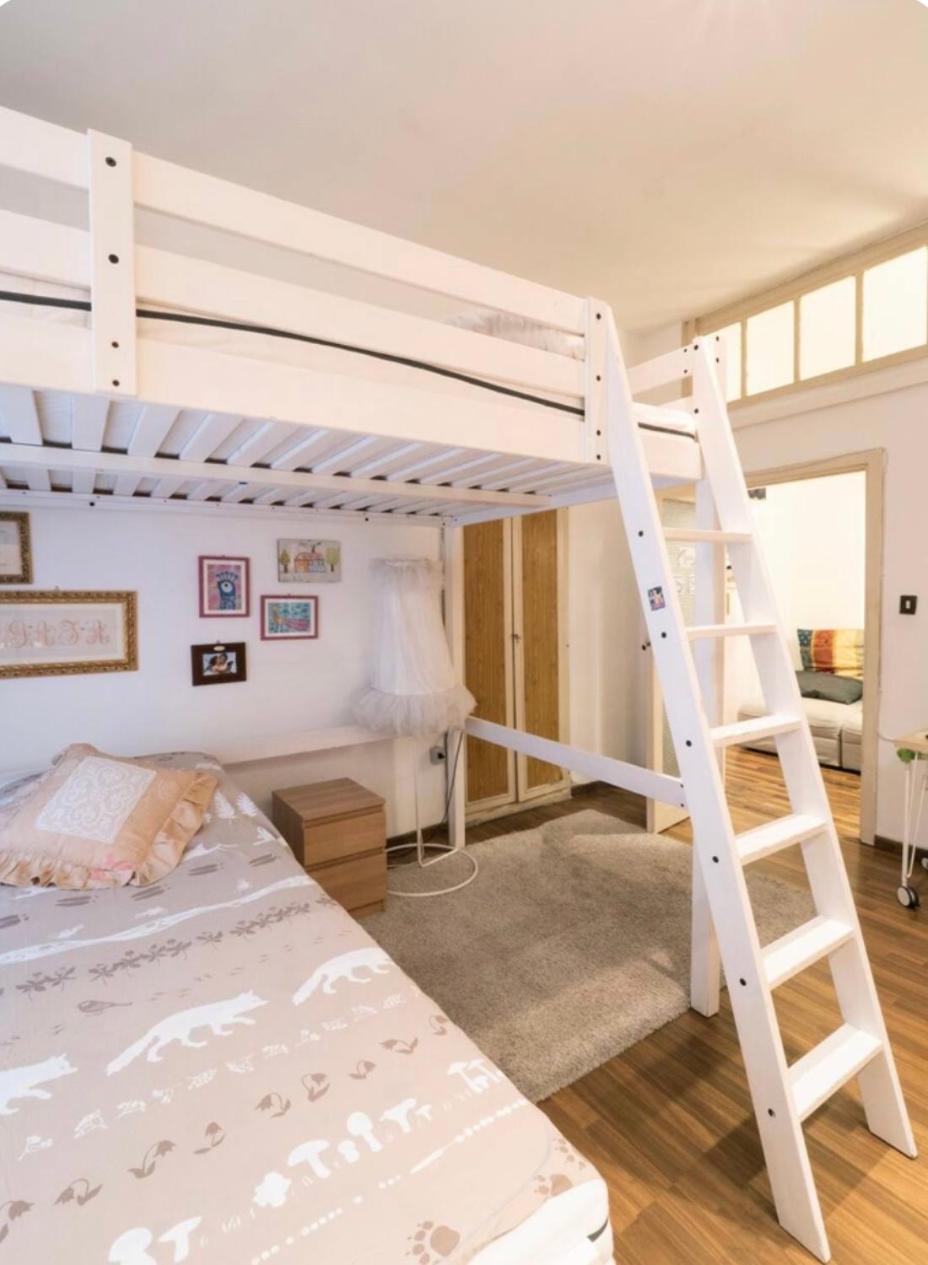 Central Apartment In Trastevere Rome Bagian luar foto